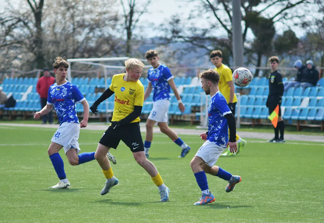 «Буковина» U-19 у заключному турі чемпіонату України U-19 зіграє з ДЮФА «Динамо»