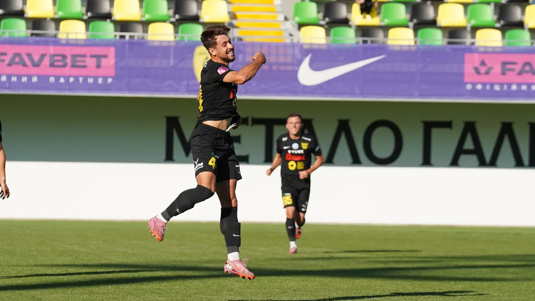 Вадим Вітенчук: «Знаю, що маю гарний удар, тому стараюсь бити здалеку»