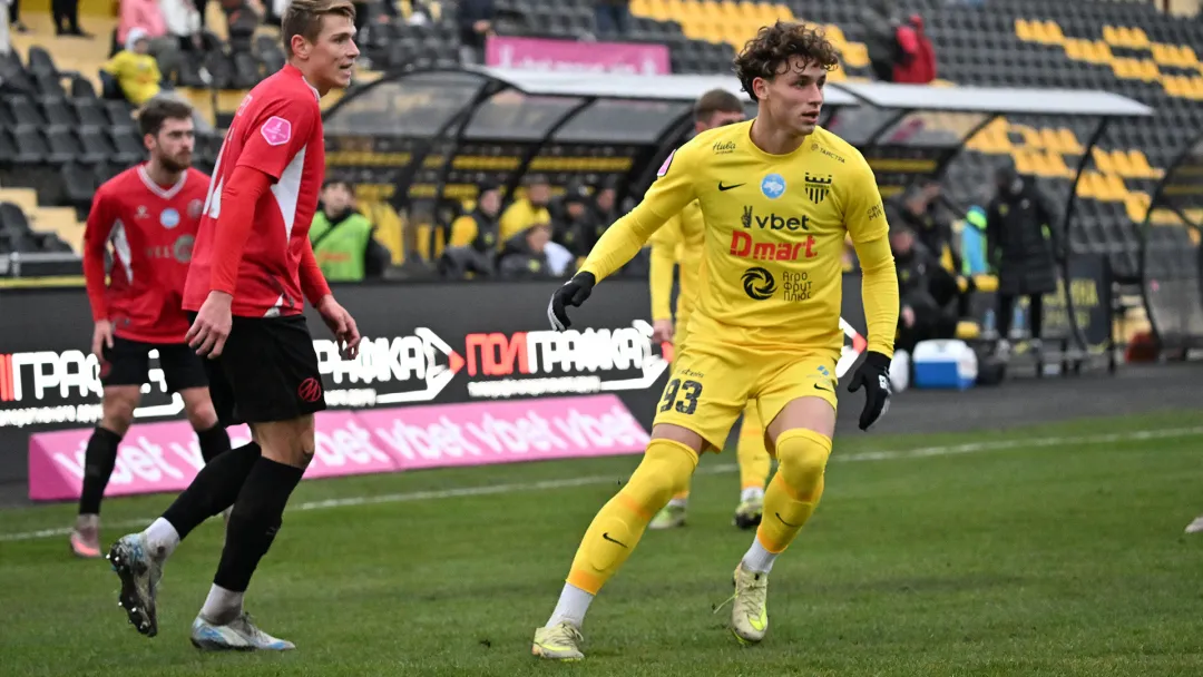 Назар Гамолов дебютував за «Буковину»