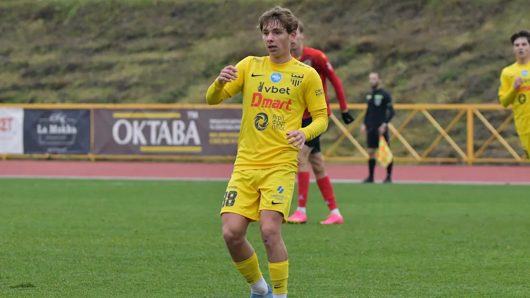 «Буковина-2» на виїзді мінімально поступилась лідеру чемпіонату