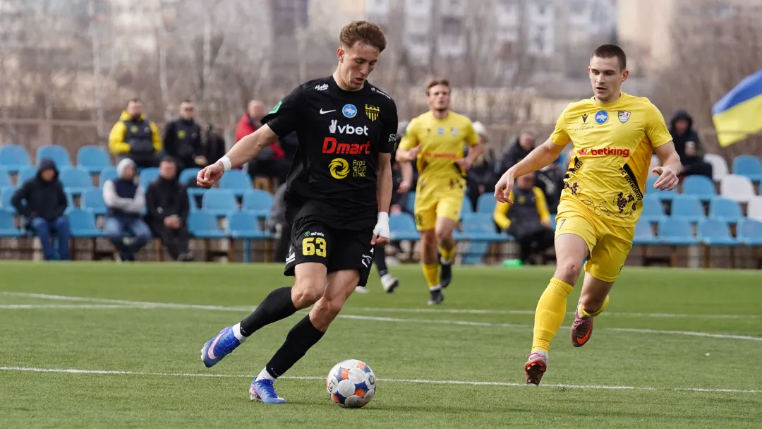 «Буковина-2» поступилась «Ужгороду» у дебютному матчі року