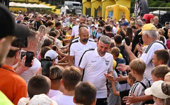 «БукоФест 2025»: яскраве футбольне свято єднання на стадіоні «Буковина»!
