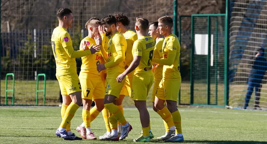 «Буковина» розгромила СК «Вільхівці» у заключному спарингу другого закарпатського збору